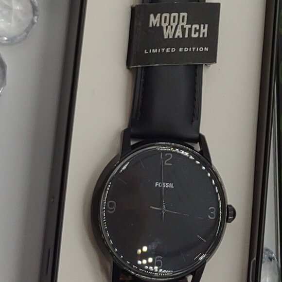 FOSSIL ARCHIVAL Series Limited Edition Mood Watch - Picture 12 of 12